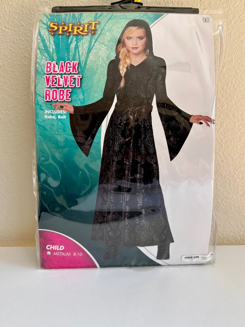 Girl's Spirit Halloween Costume - Black Velvet Robe (M 8-10)